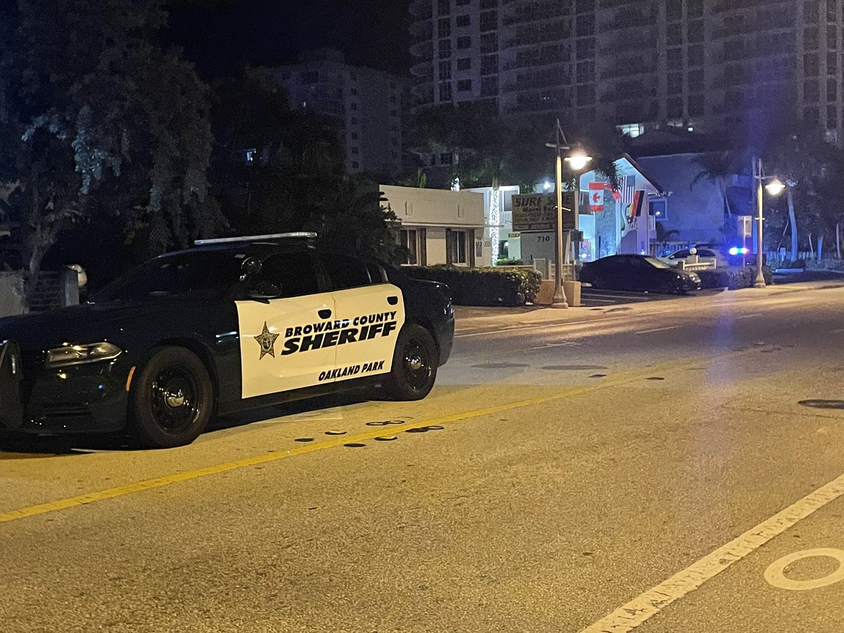 Pompano Beach seeing a heavy police presence near Briney Ave, after a shooting that @browardsheriff confirms involved their deputies