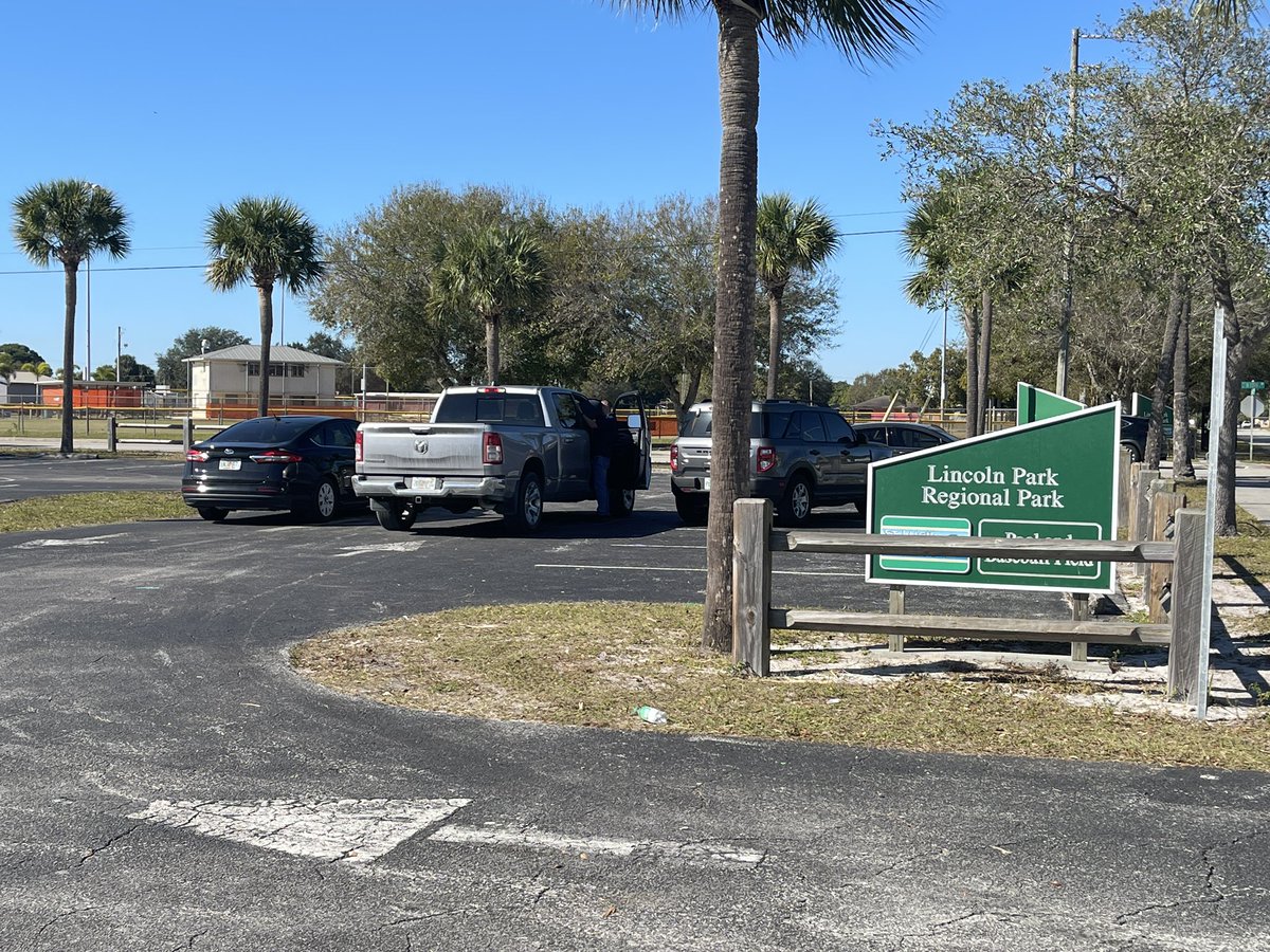 MLK PARADE SHOOTING: eight people shot, one dead, after more than 50 shots are exchanged between rival gangs at FortPierce Florida MLK car showith family fun day gathering late Monday afternoon. No arrests so far