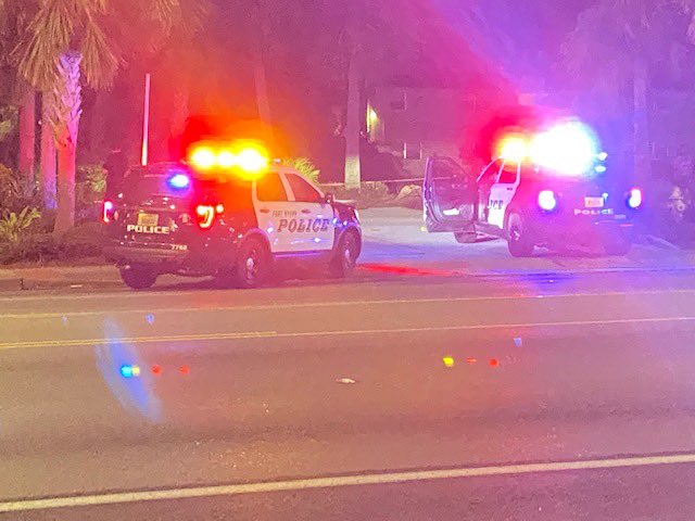 Early morning shooting along Cleveland Ave in fortmyers