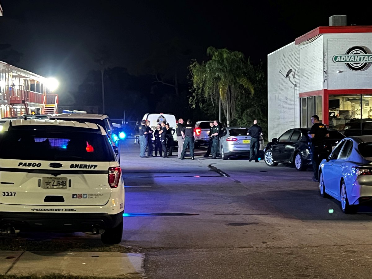Are investigating a shooting during an argument between two individuals who are known to each other. The incident occurred around 10:30pm near the intersection of US 19 & Flora Ave. in Holiday. One person was taken to the hospital with a gun shot wound