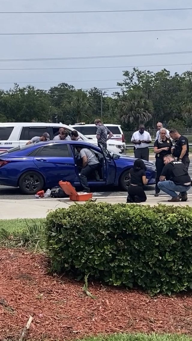 person of interest is in custody in drive by shooting on Nova Rd just North of Bellevue Avenue this afternoon. 24 yo victim/driver in blue Elantra shot multiple times and died at the hospital. @DaytonaBchPD say person of interest was arrested on unrelated charges
