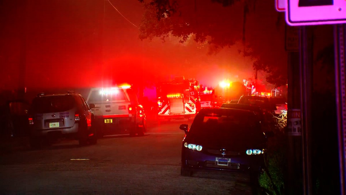 1 dead, 1 detained after fire sparks at Tampa home