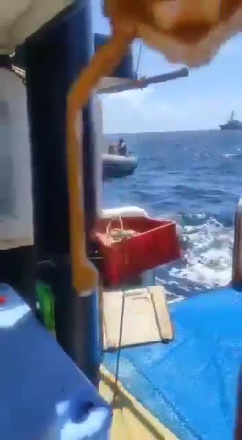 Footage from aboard a tuna fishing vessel that was boarded and searched by a U.S. Navy Visit, Board, Search, and Seizure (VBSS) Team from the USS Jason Dunham (DDG-109) earlier today inside international waters in the Southern Caribbean Sea.