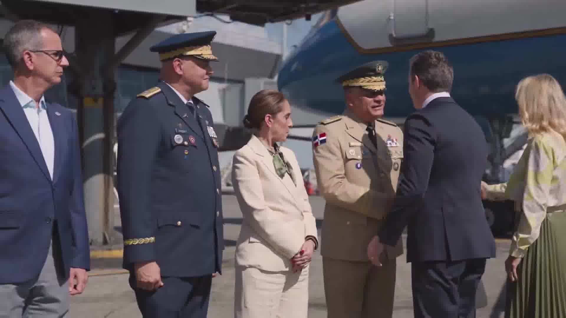 . @SecWar has arrived in the Dominican Republic to meet with senior leaders to discuss continued cooperation in countering narco-militants in the Americas