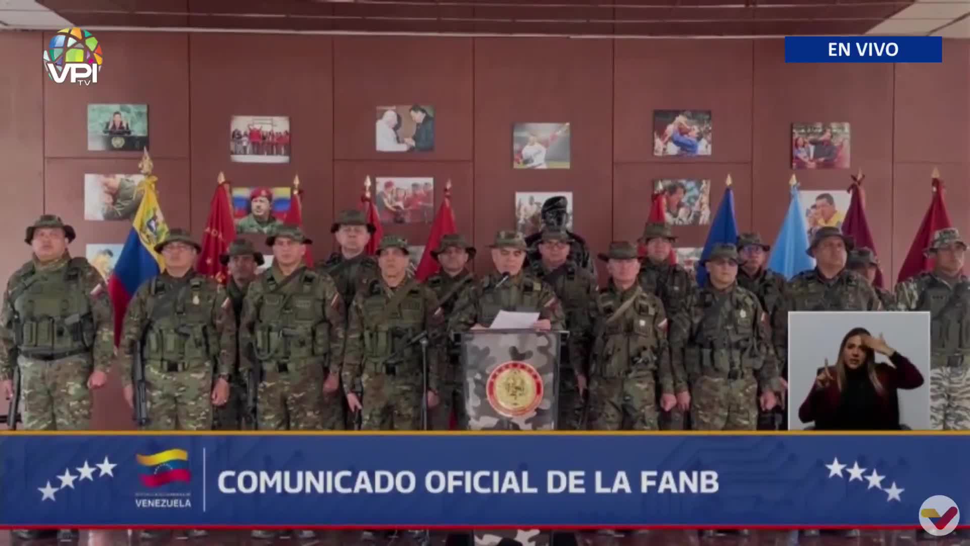 ولادیمیر پادرینو از فرمان وضعیت اضطراری خارجی حمایت می‌کند و دلسی رودریگز را به عنوان رئیس جمهور موقت به رسمیت می‌شناسد.