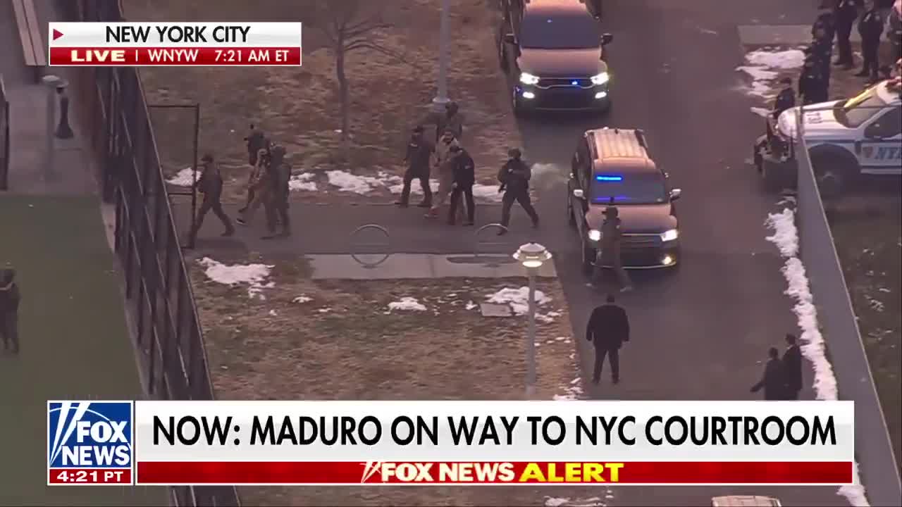 مادورو تحت تدابیر شدید امنیتی در حال انتقال به دادگاهی در نیویورک برای تفهیم اتهام است.