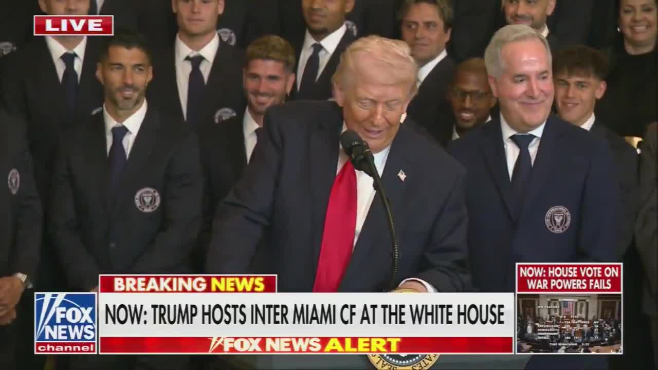 Trump, sırada Küba olduğunu söylüyor. Birden fazla ülkeyi aynı anda hedef alabileceklerini ekliyor ancak: Eğer ülkeleri çok hızlı bir şekilde aynı şeyleri yapmaya çalışırlarsa, kötü şeyler olur. diyor.