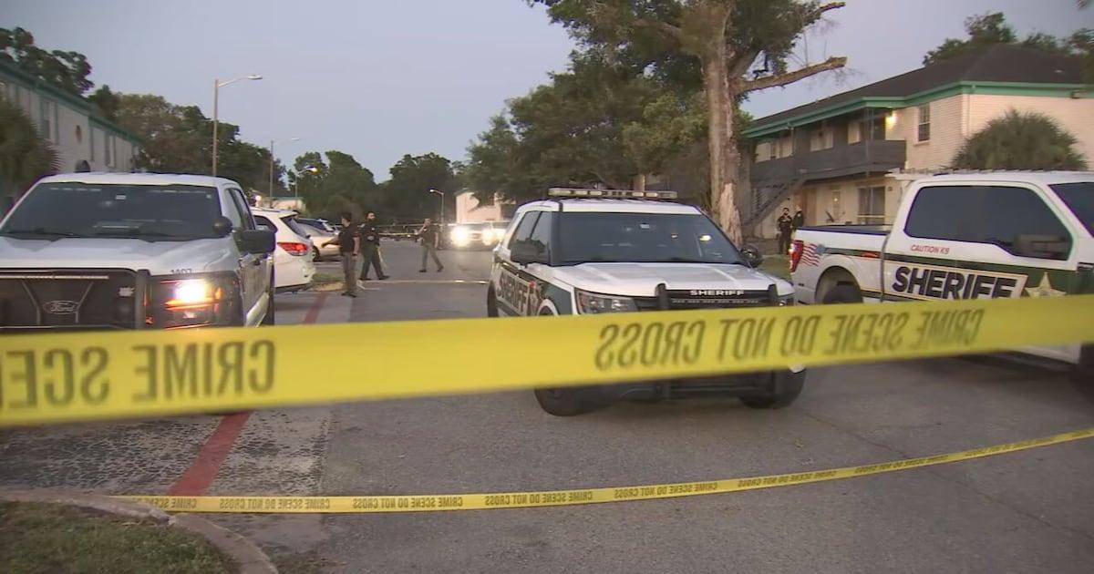 Deputies identify father and two daughters killed in Orange County apartment shooting